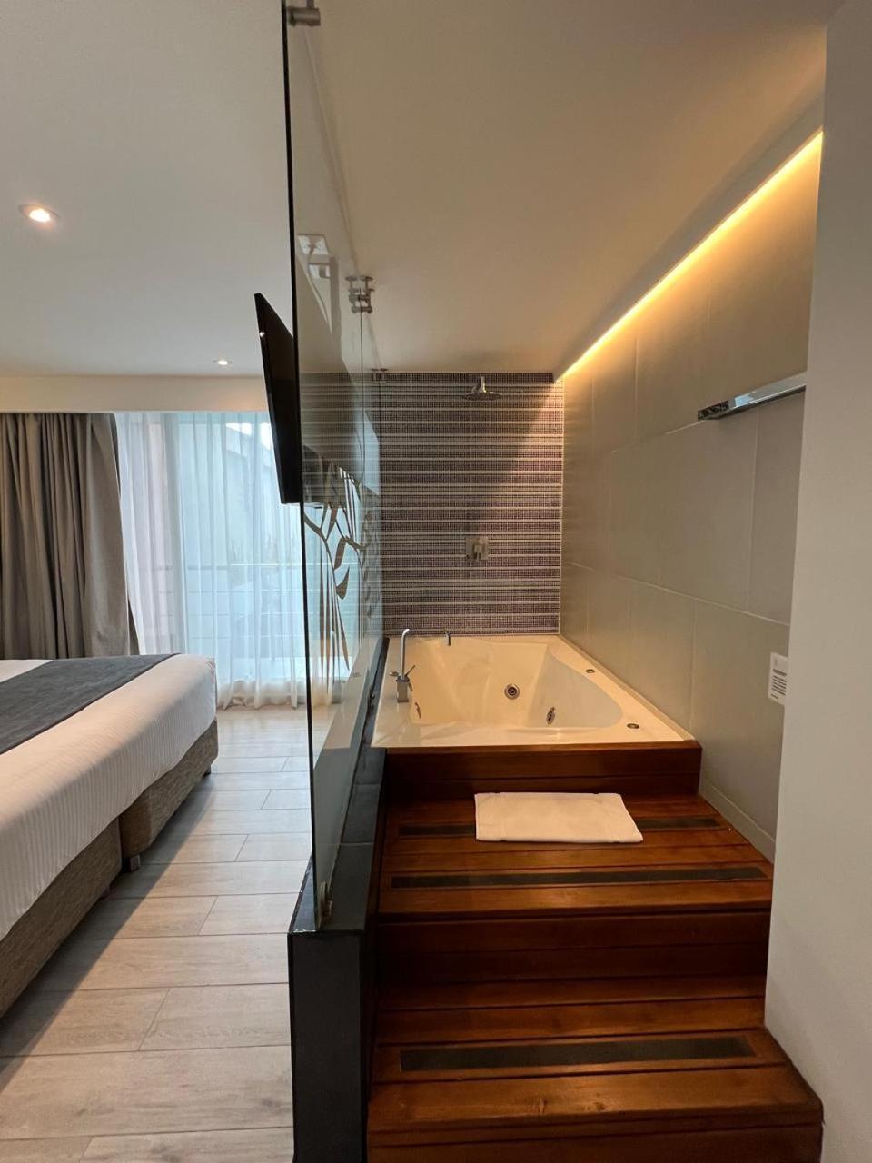 Zi One Luxury Hotel Перейра Экстерьер фото